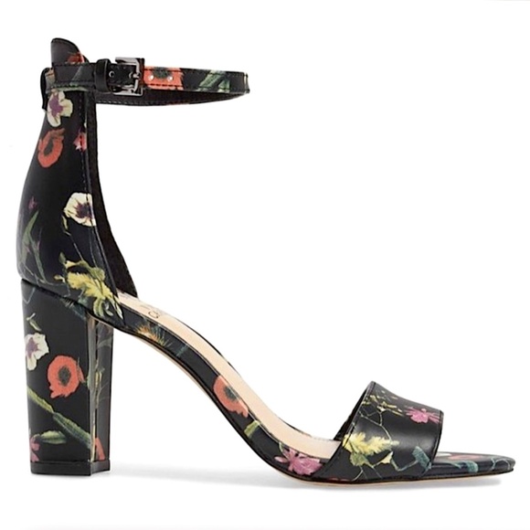 VINCE CAMUTO Corlina Floral Ankle Strap Sandal Heels Black NEW - Picture 1 of 10